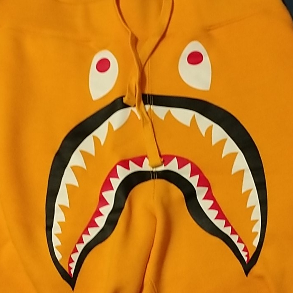 BATHING APE SHARK SWEATPANTS